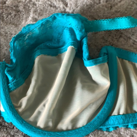 Wacoal Bra 34DD - Picture 5 of 6